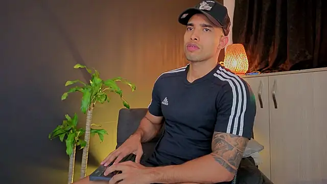 LincomAmith online show from 11/07/25, 01:21