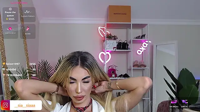 ArianaArianna online show from 03/17/26, 04:32