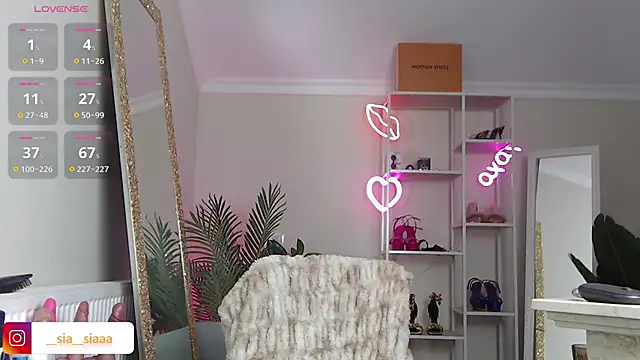 ArianaArianna online show from 02/28/26, 09:42