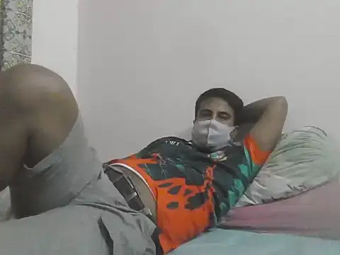 siam607022 online show from 11/28/25, 06:30