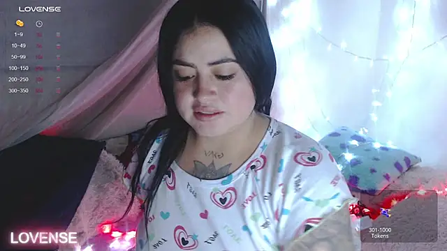 PamelaDoouce online show from 01/02/25, 10:48