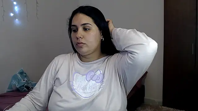 Snapshot of zaritagape21 chatting on 10/11/25, 10:55 zaritagape21 online show from 10/11/25, 10:55