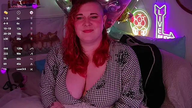 Snapshot of opalreigning chatting on 12/01/25, 08:48 opalreigning online show from 12/01/25, 08:48