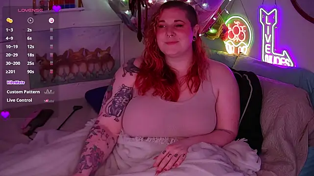 opalreigning online show from 02/25/26, 10:04