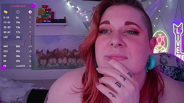 Snapshot of opalreigning chatting on 01/10/25, 01:09 opalreigning online show from 01/10/25, 01:09