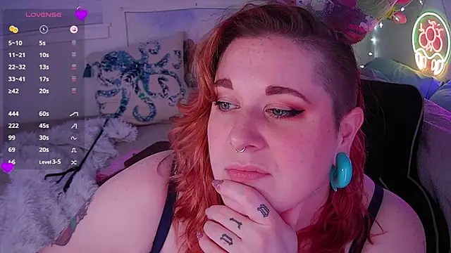 Snapshot of opalreigning chatting on 01/15/25, 08:41 opalreigning online show from 01/15/25, 08:41