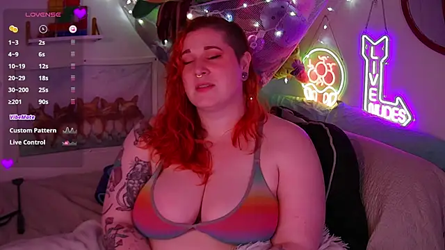 opalreigning online show from 04/08/26, 09:11