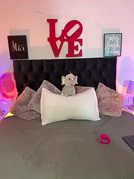 AriannaTorres online show from 03/06/26, 05:41