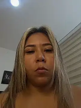 Snapshot of AriannaTorres chatting on 12/20/25, 11:46 AriannaTorres online show from 12/20/25, 11:46