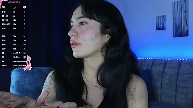 ZaraDames  online show from 10/26/25, 03:07