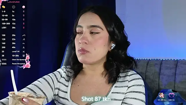 Snapshot of ZaraDames_ chatting on 07/15/26, 04:08 ZaraDames online show from 07/15/26, 04:08