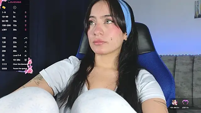 ZaraDames  online show from 02/17/26, 03:37