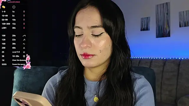 ZaraDames  online show from 11/18/25, 02:59