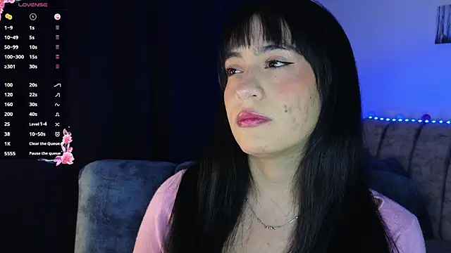Snapshot of ZaraDames_ chatting on 09/18/25, 03:09 ZaraDames online show from 09/18/25, 03:09