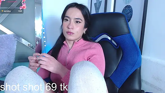 Snapshot of ZaraDames_ chatting on 03/16/25, 09:05 ZaraDames online show from 03/16/25, 09:05