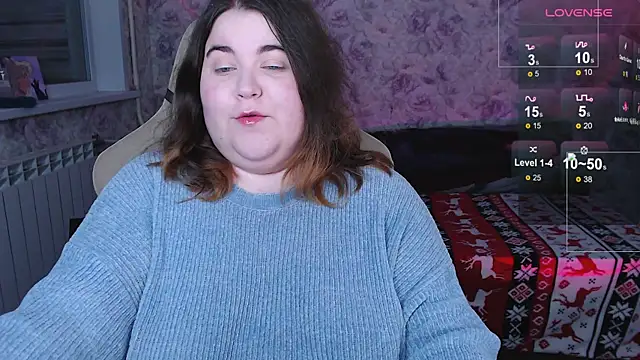 Estelle Hicks online show from 11/08/25, 06:33