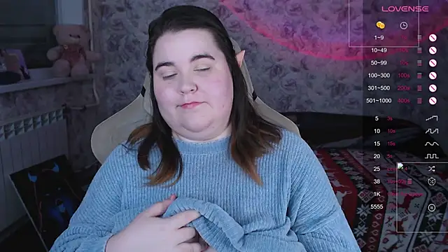 Estelle Hicks online show from 12/19/25, 06:32