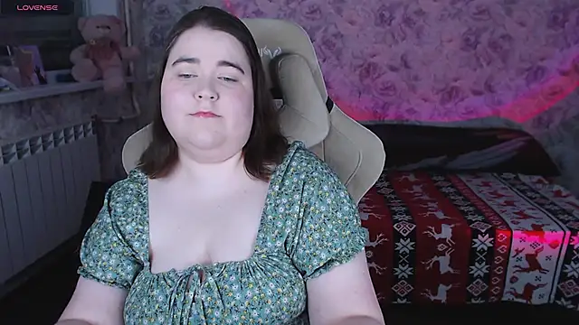 Estelle Hicks online show from 03/14/26, 06:36