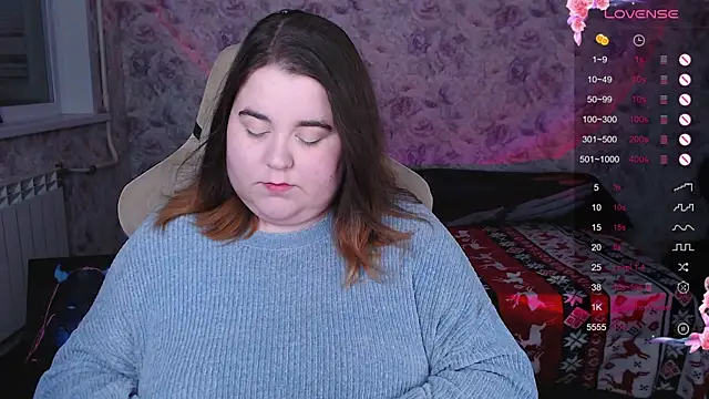 Estelle Hicks online show from 11/13/25, 06:12