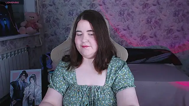 Snapshot of Estelle_Hicks chatting on 06/04/26, 07:18 Estelle Hicks online show from 06/04/26, 07:18