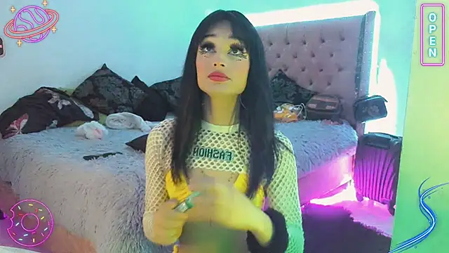 LittleEmmaa online show from 01/19/25, 11:10