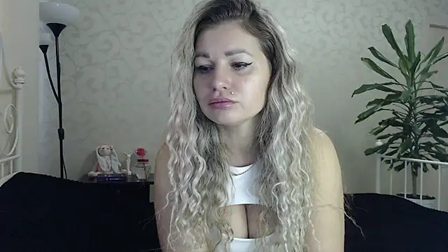 ShyEvaa online show from 09/21/25, 05:01