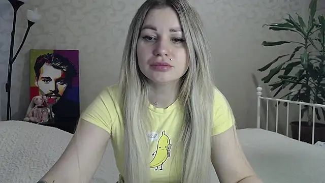 Snapshot of ShyEvaa chatting on 04/07/26, 11:12 ShyEvaa online show from 04/07/26, 11:12