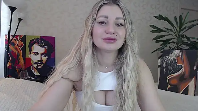 ShyEvaa online show from 02/15/26, 06:36