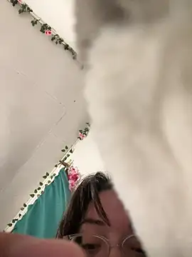 indiegirl666 online show from 03/27/26, 03:48