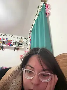 indiegirl666 online show from 04/10/26, 04:30