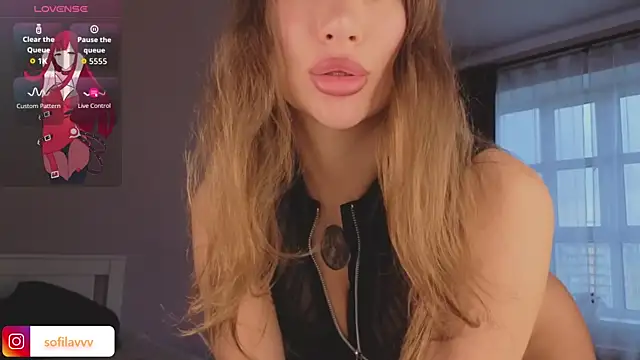 soffi lav online show from 10/30/25, 12:14