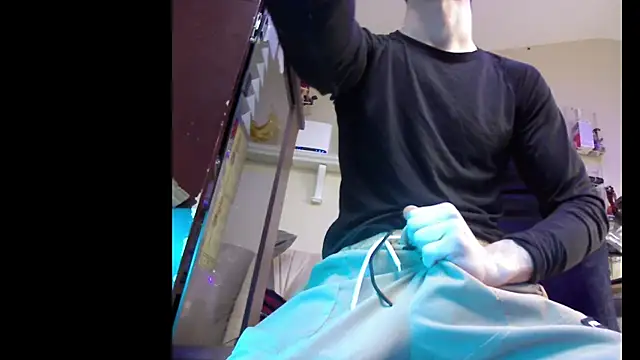 slendt94 online show from 03/19/25, 06:57