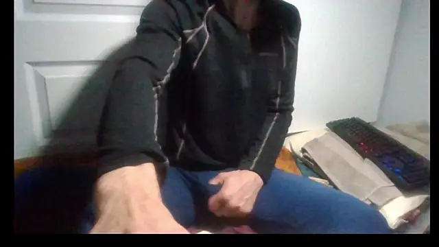 slendt94 online show from 10/15/25, 08:11