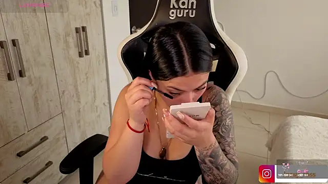 Victoryyy  online show from 03/05/26, 08:49