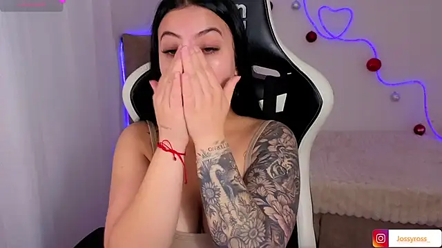 Victoryyy  online show from 12/01/25, 08:53