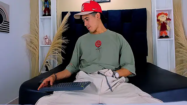 Jhonn Rhyss online show from 10/10/25, 02:01