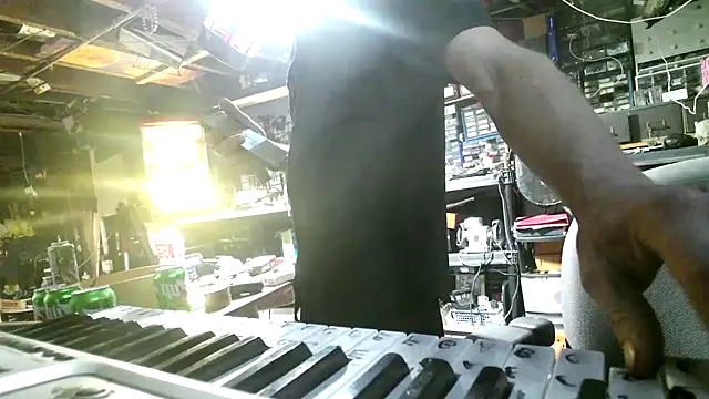 mrwinsalot88 online show from 09/24/25, 01:35