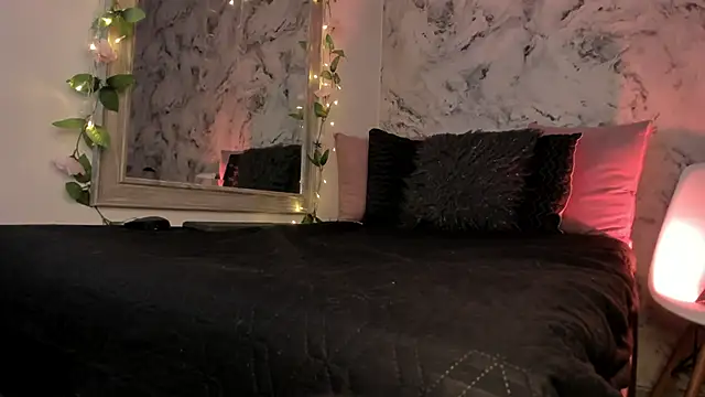 Bella desi  online show from 09/09/25, 12:36
