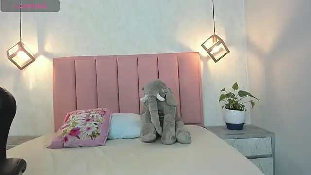 SUNNYCYRUS online show from 03/20/25, 12:22