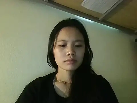 Snapshot of Be-MyMy chatting on 10/11/25, 01:56 Be-MyMy online show from 10/11/25, 01:56