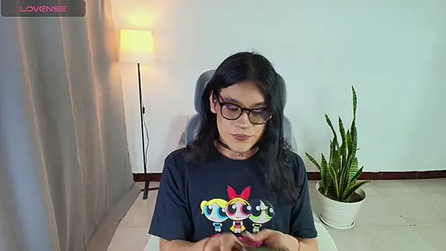 vitta alfayed online show from 10/17/25, 01:53