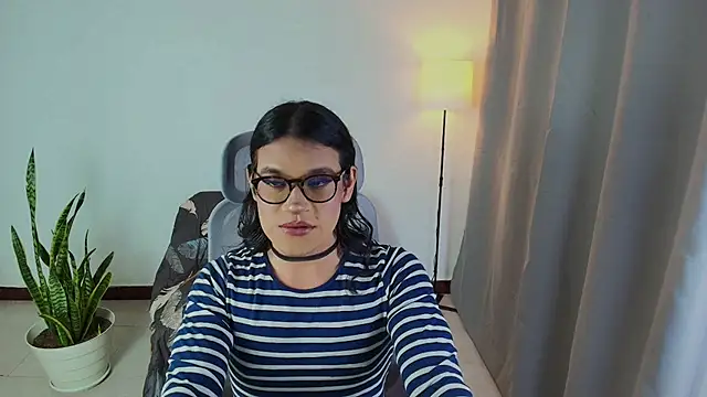 vitta alfayed online show from 10/28/25, 11:14