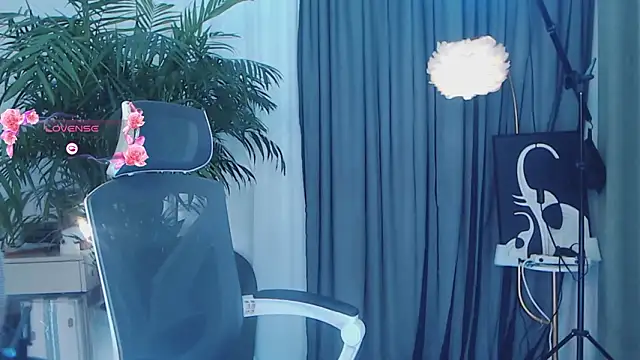 FeiFei-babe online show from 02/28/26, 11:43