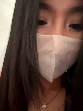 FeiFei-babe online show from 05/13/26, 10:22