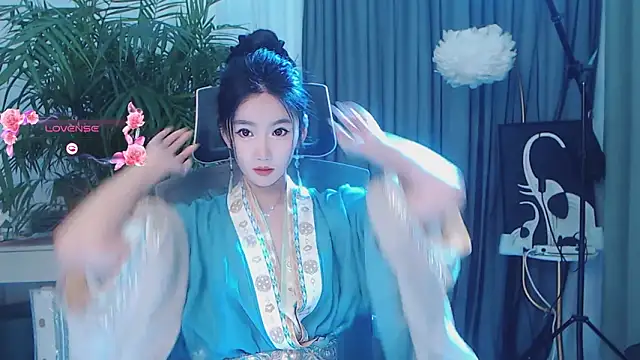 FeiFei-babe online show from 03/05/26, 10:45