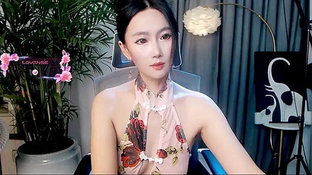 FeiFei-babe online show from 09/18/25, 10:40
