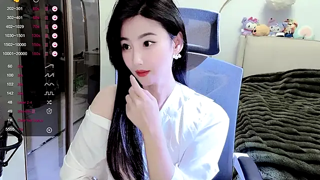 FeiFei-babe online show from 03/04/25, 05:56