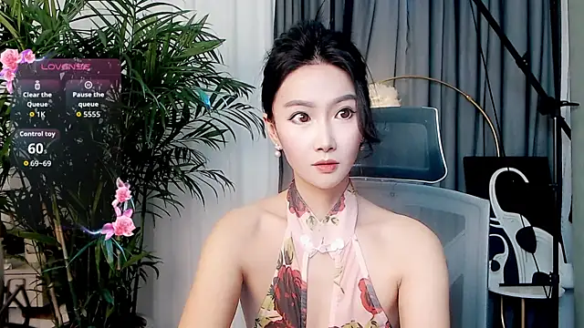 FeiFei-babe online show from 11/04/25, 03:16