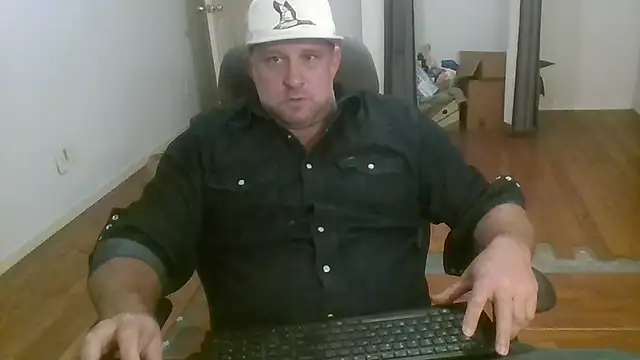 poundyouout69 online show from 11/26/25, 10:10