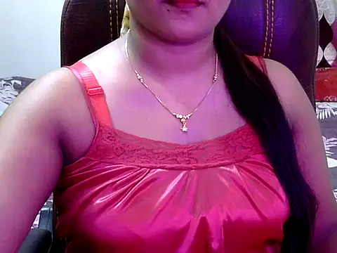 Snapshot of BengaliQueenStar chatting on 03/19/25, 09:37 BengaliQueenStar online show from 03/19/25, 09:37